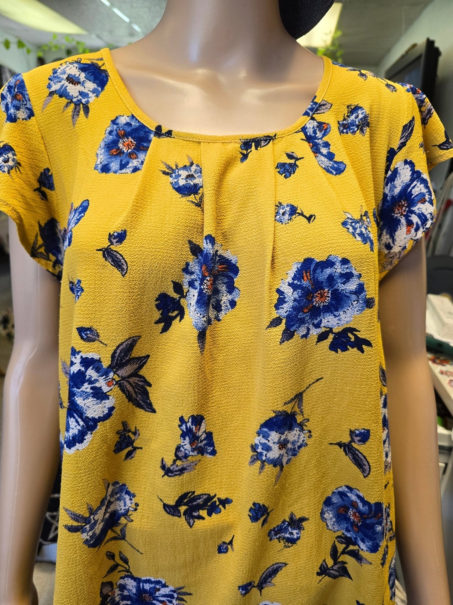 Blu Pepper Tie Back Blouse - Smash's Stashes