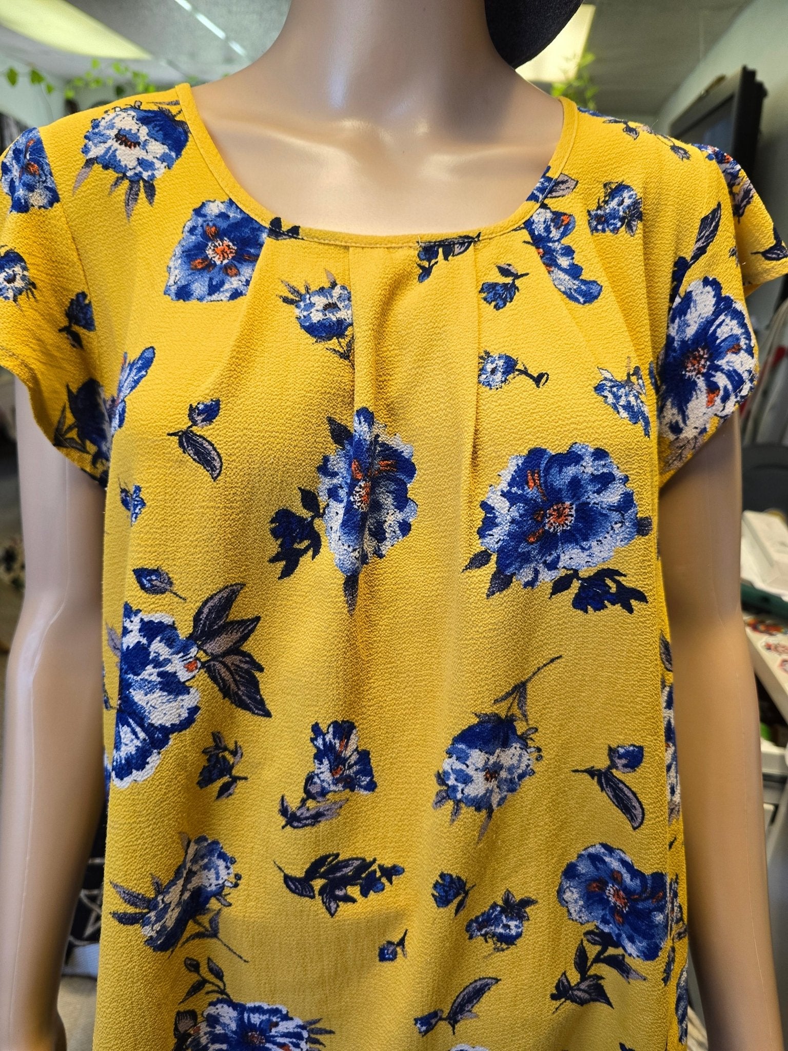 Blu Pepper Tie Back Blouse - Smash's Stashes