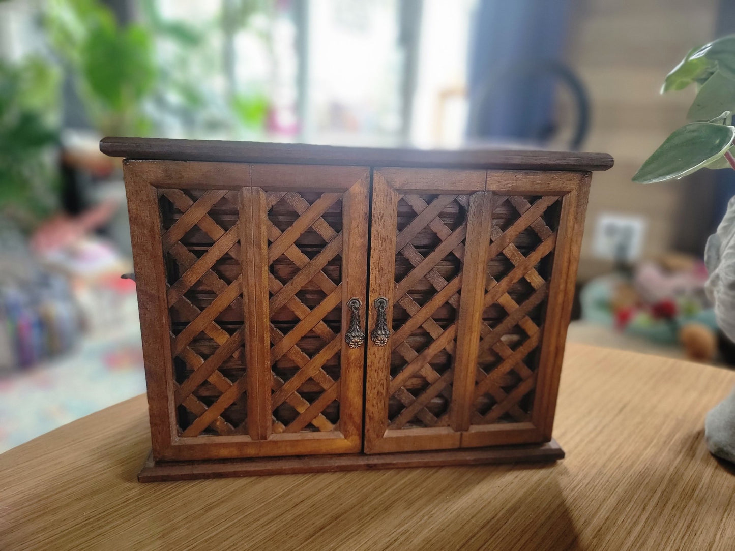 1970's MELE Jewelry Box - Smash's Stashes