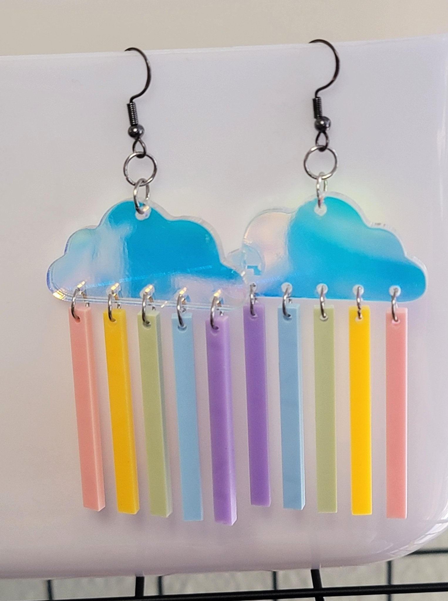 Acrylic Rainbow dangles - Smash's Stashes