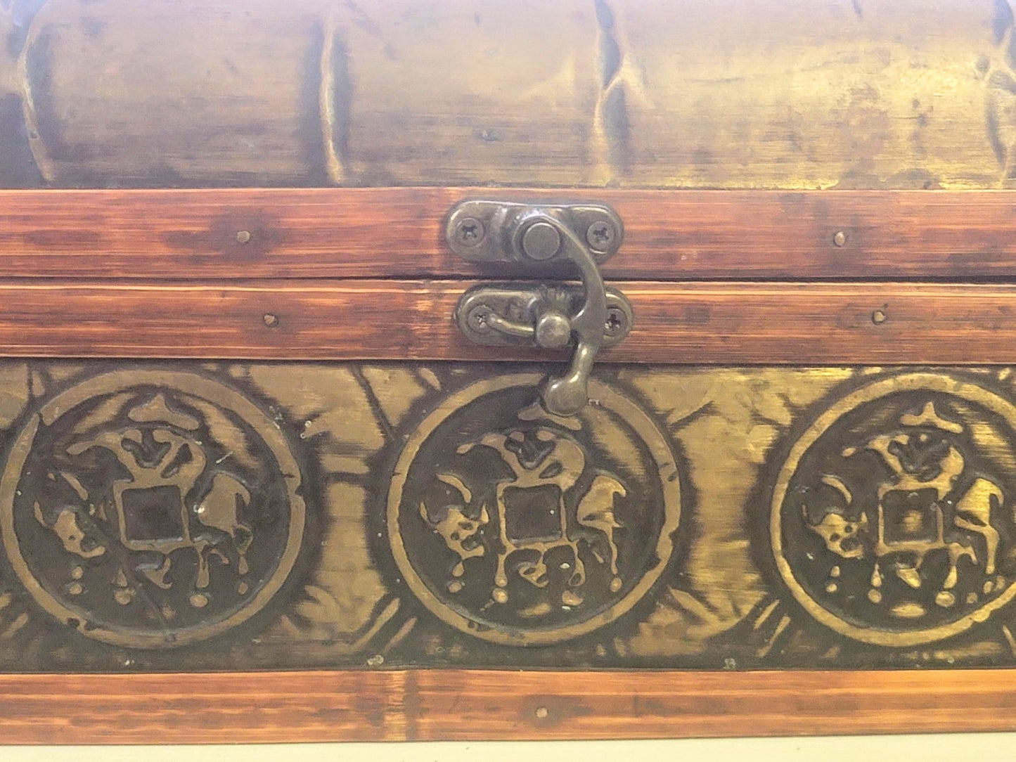 Chinese Amulet Treasure Box - Smash's Stashes