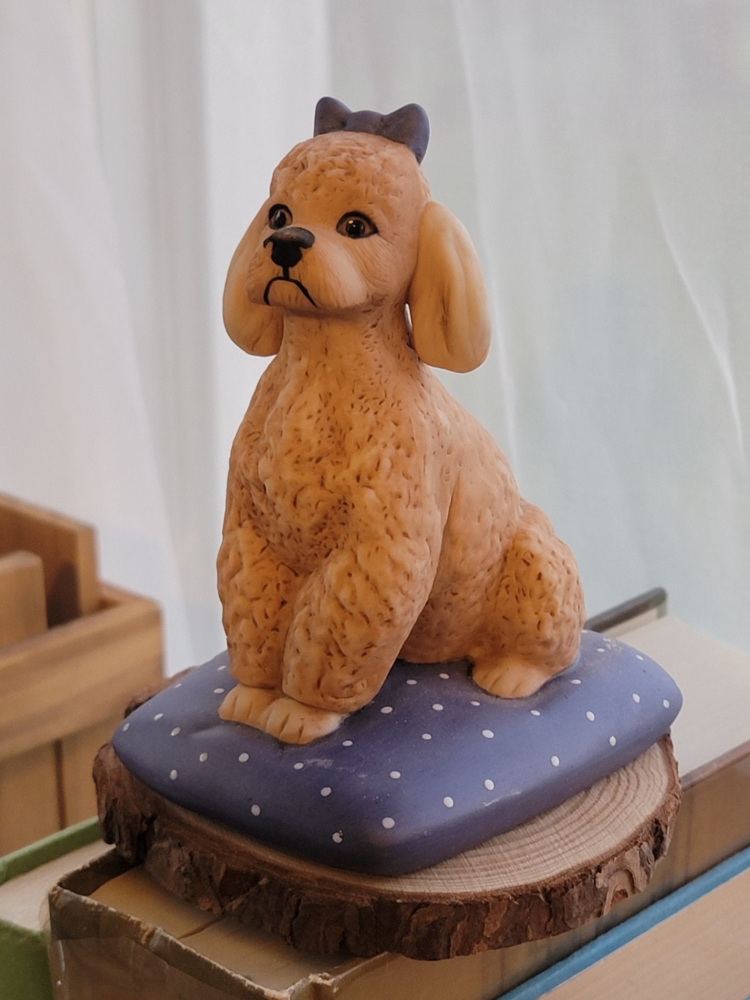 Franklin Mint 1987 Poodle - Smash's Stashes