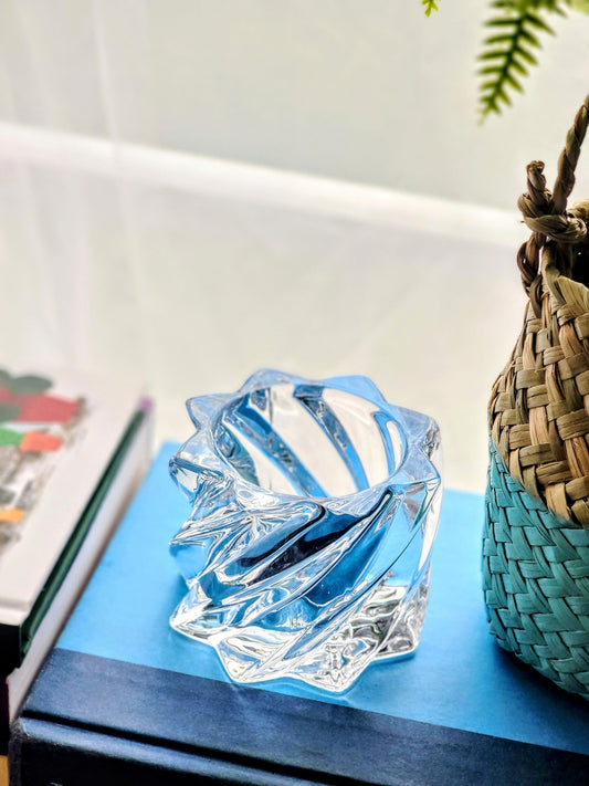 Glass Swirl Votive Holder - Smash's Stashes