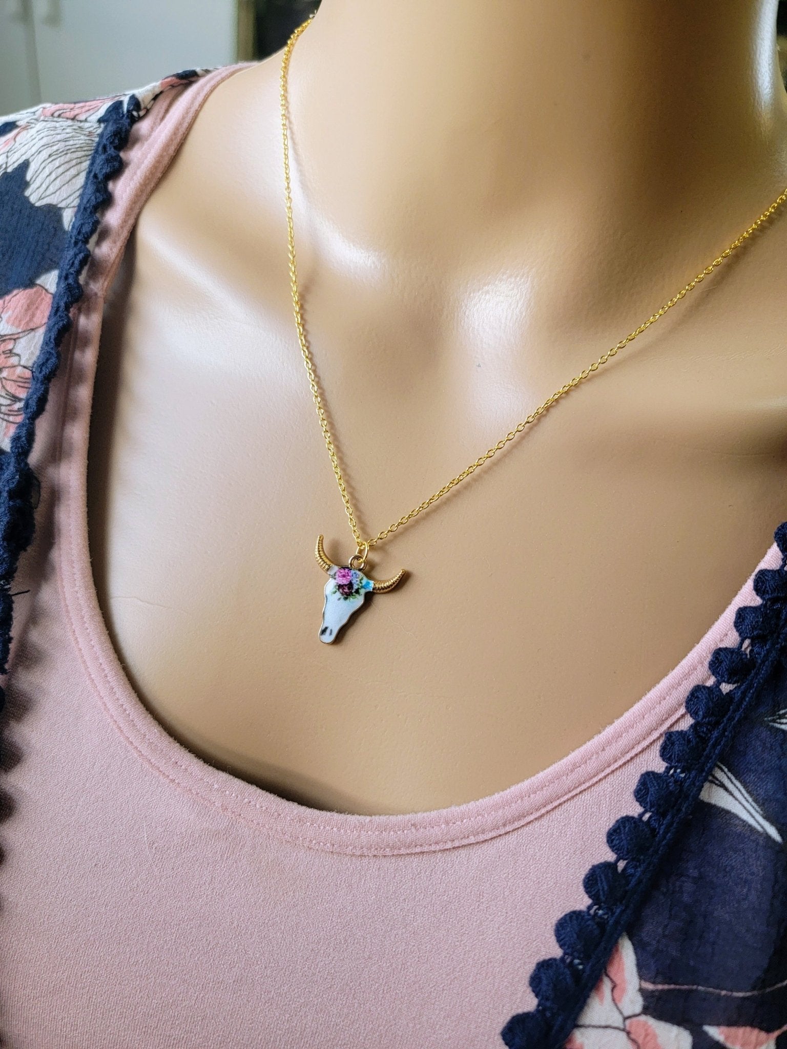 Golden Cow Necklace - Smash's Stashes