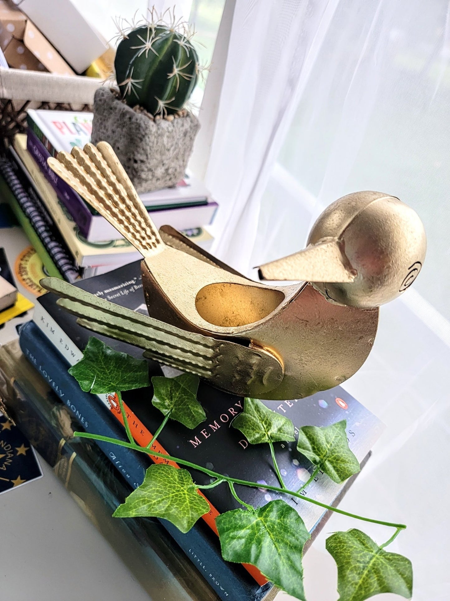 Golden Metal Bird - Smash's Stashes