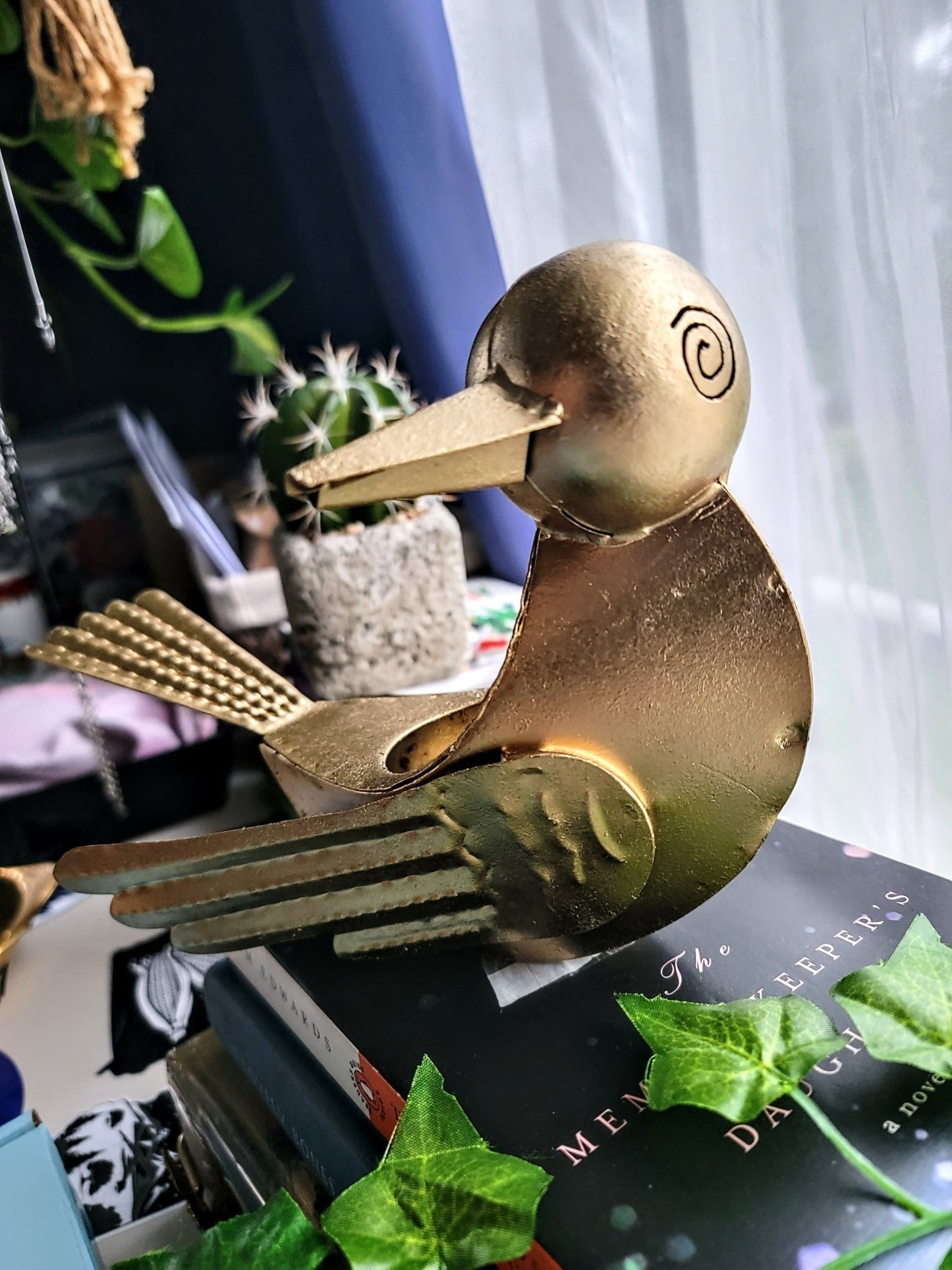 Golden Metal Bird - Smash's Stashes