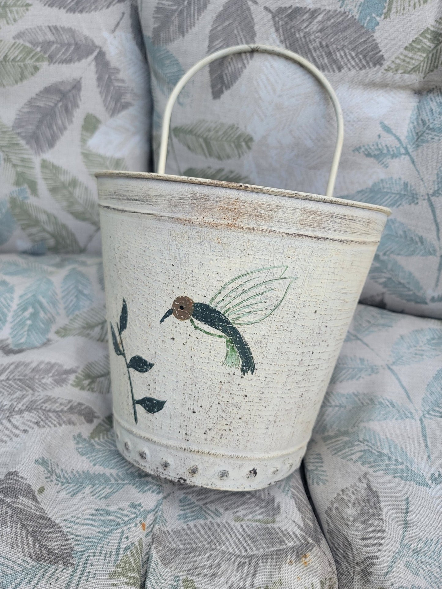 Hummingbird Basket hanger - Smash's Stashes
