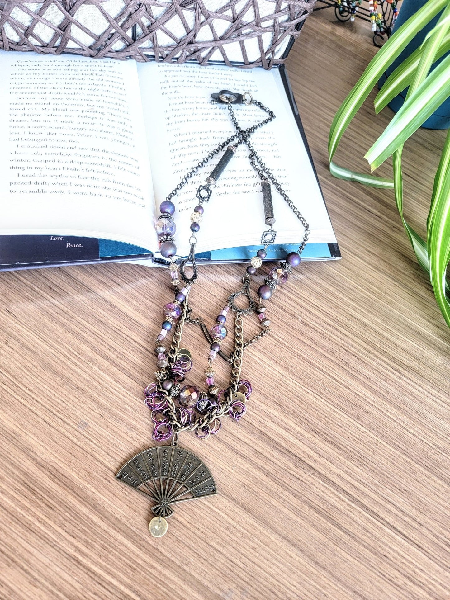 Japanese Statement Necklace - Smash's Stashes