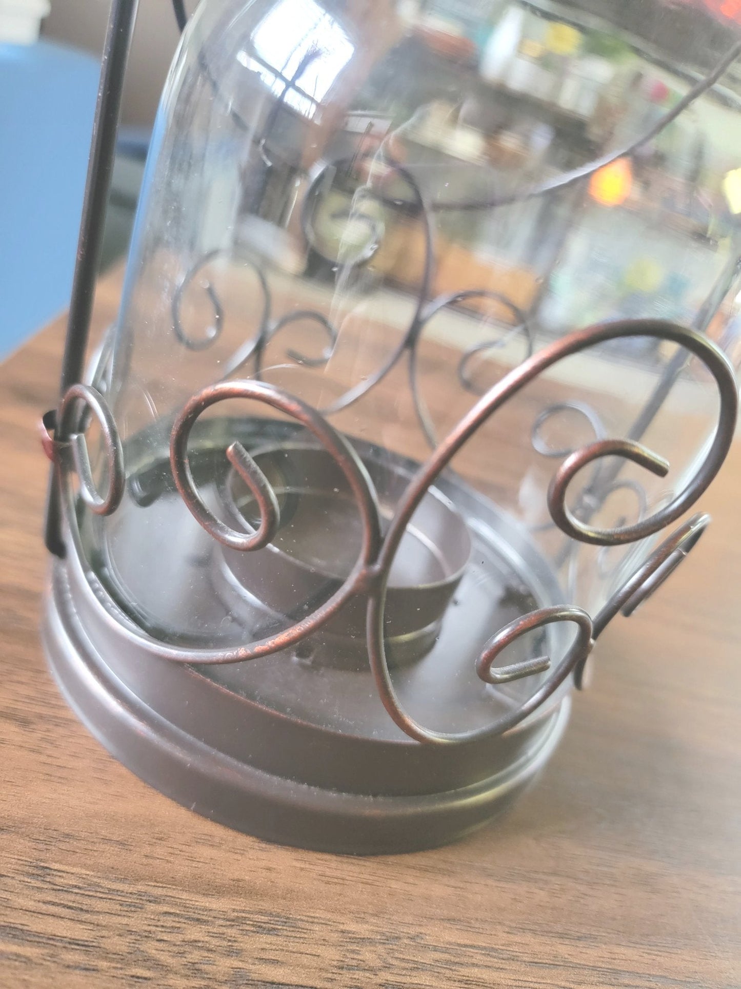 Metal Swirl Lantern - Smash's Stashes