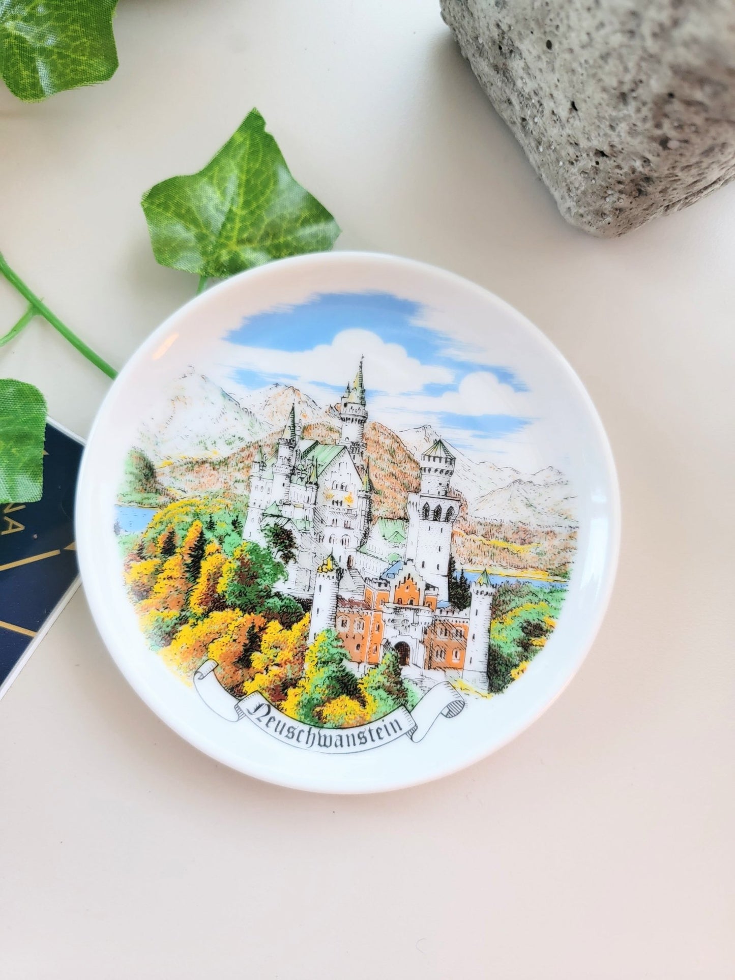 Neuschwanstein Plate - Smash's Stashes