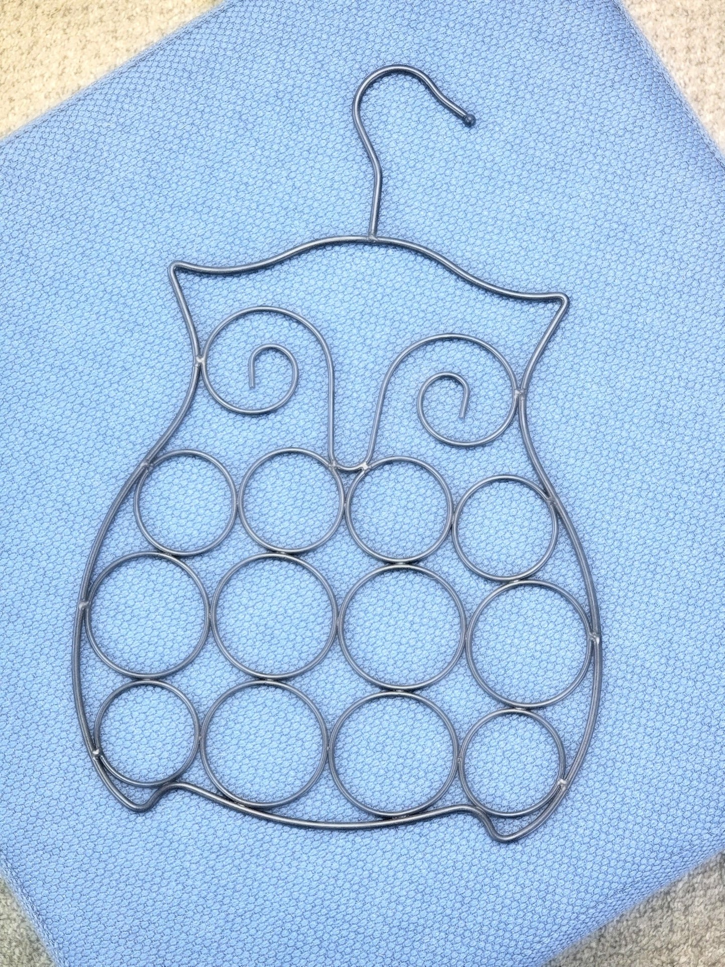 Owl Hanger - Smash's Stashes