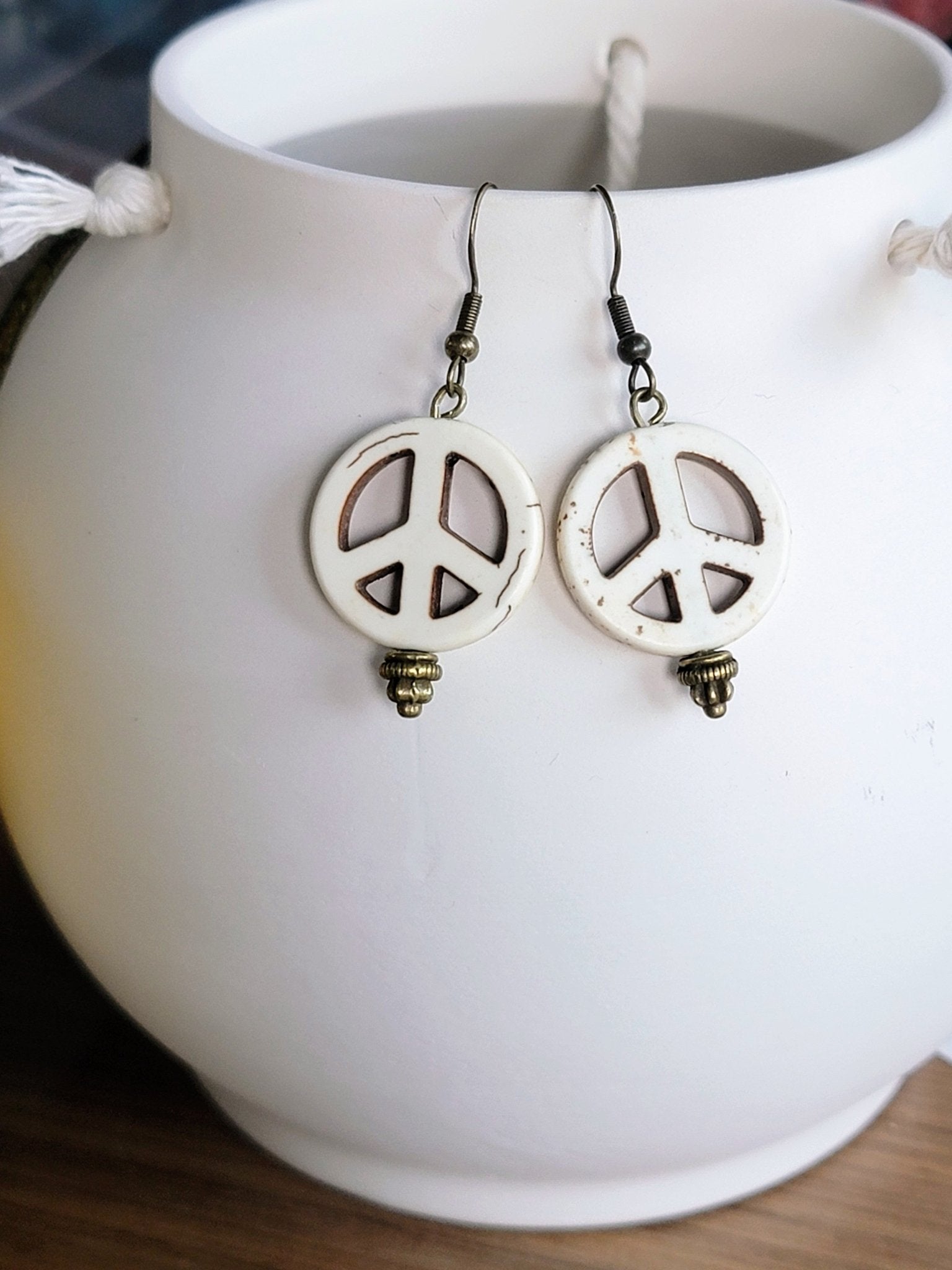 Peace Signs - Smash's Stashes
