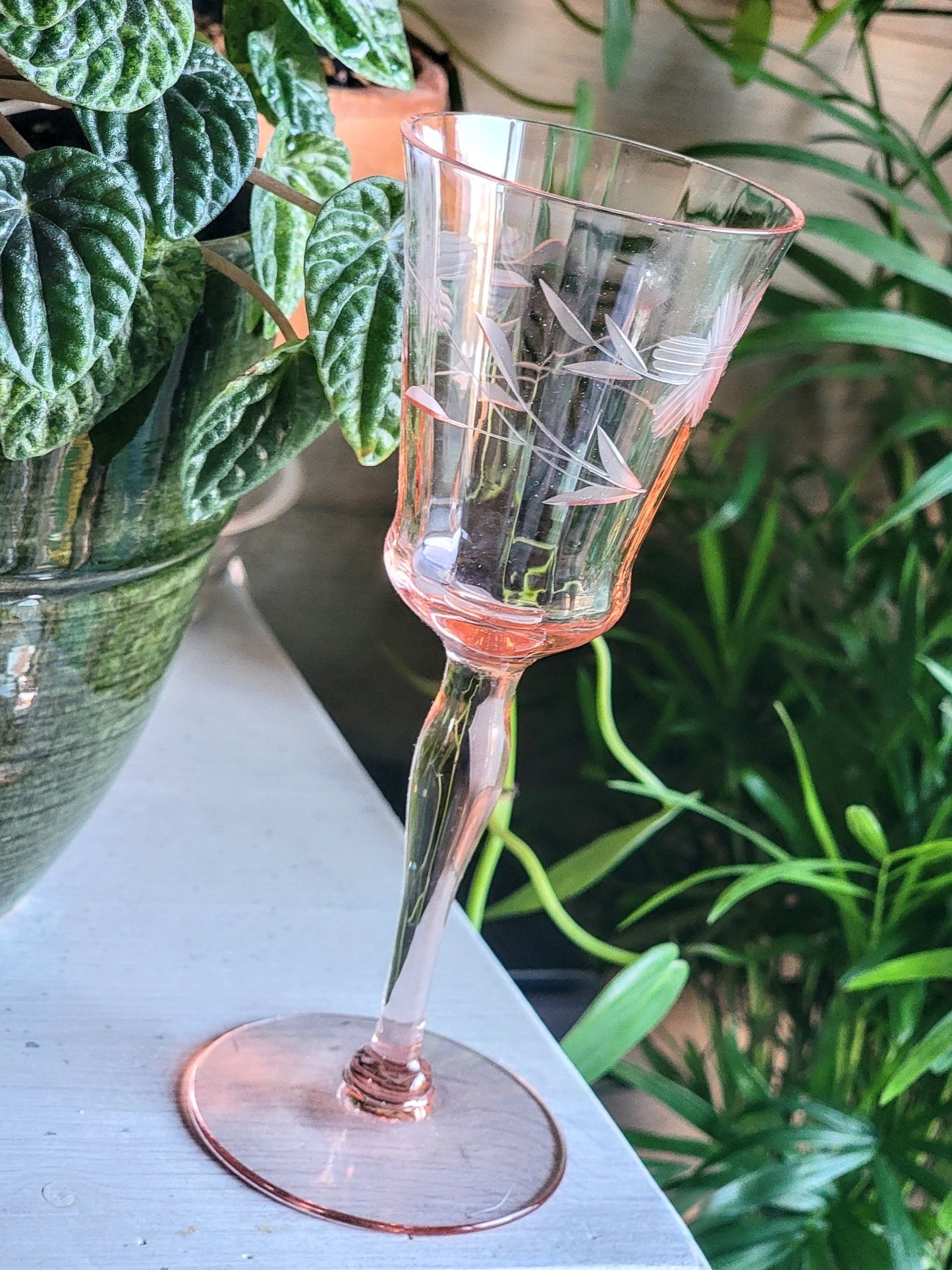 Pink Wine Glass - Smash's Stashes
