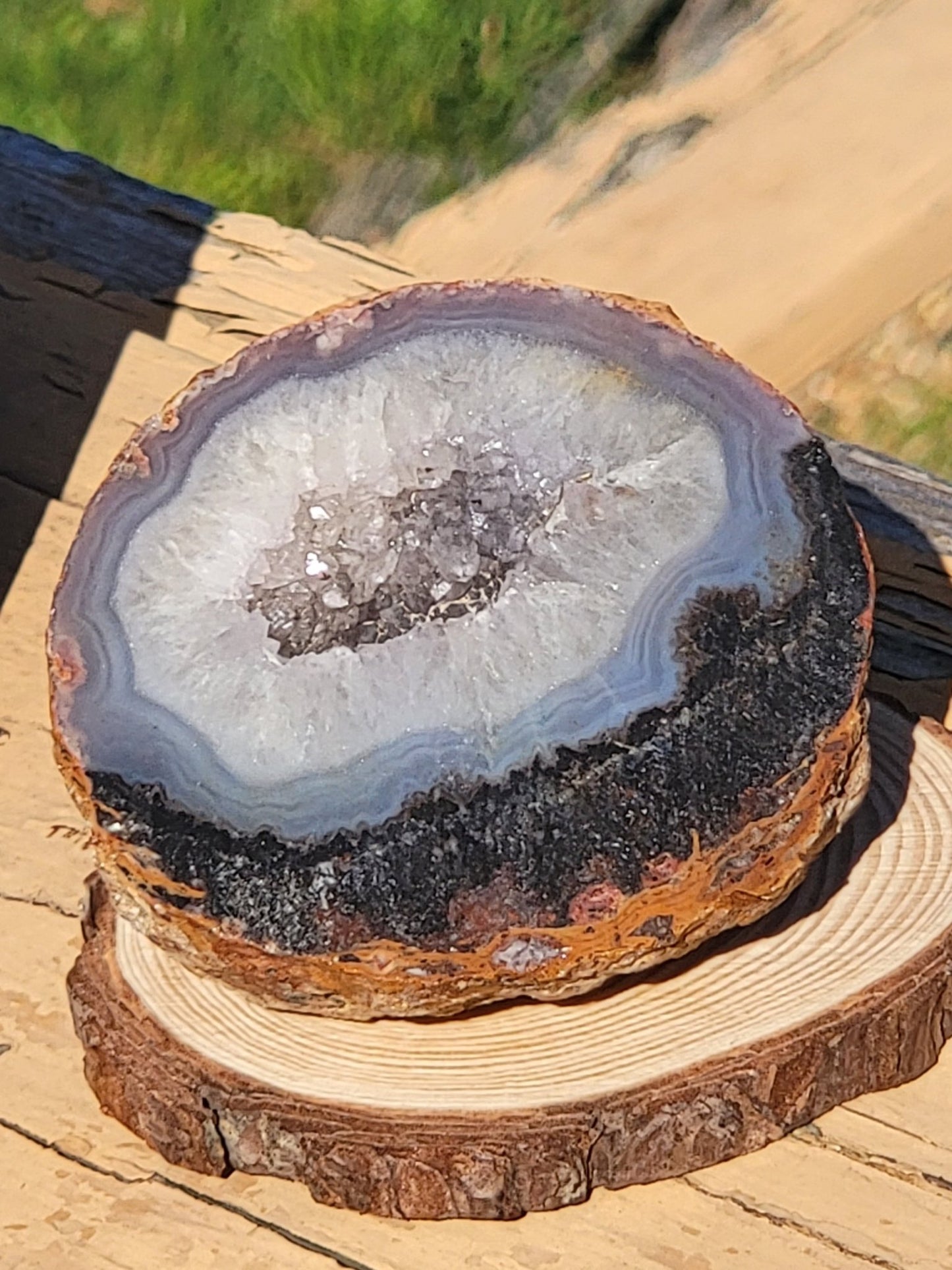 Raw Geode - Smash's Stashes
