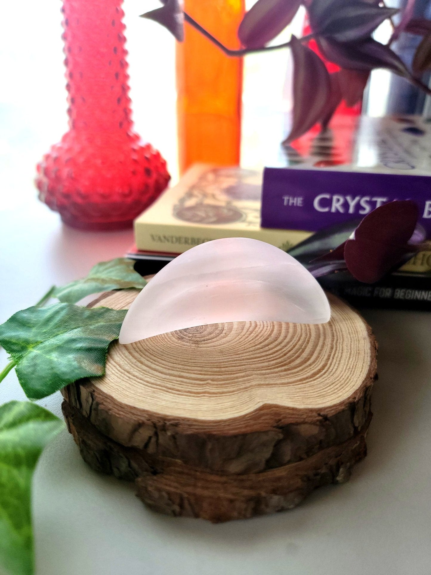 Selenite Crescent Moon - Smash's Stashes