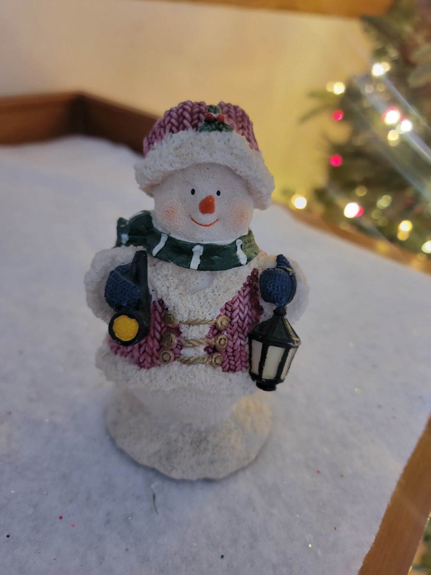 Snowman Figurine - Smash's Stashes
