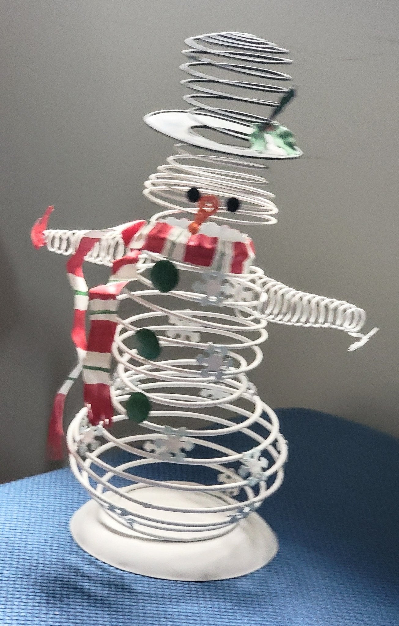 Springy Snowman - Smash's Stashes