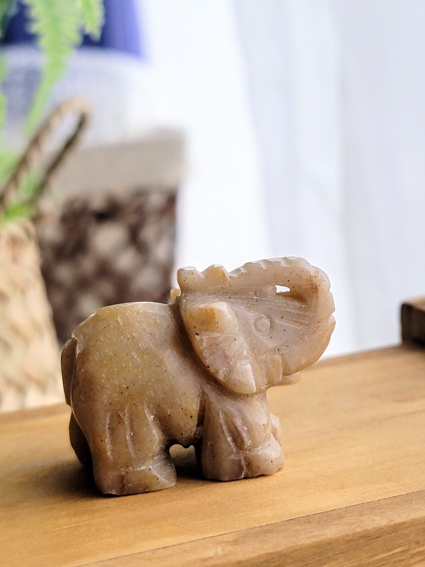 Stone Animal Carvings - Smash's Stashes