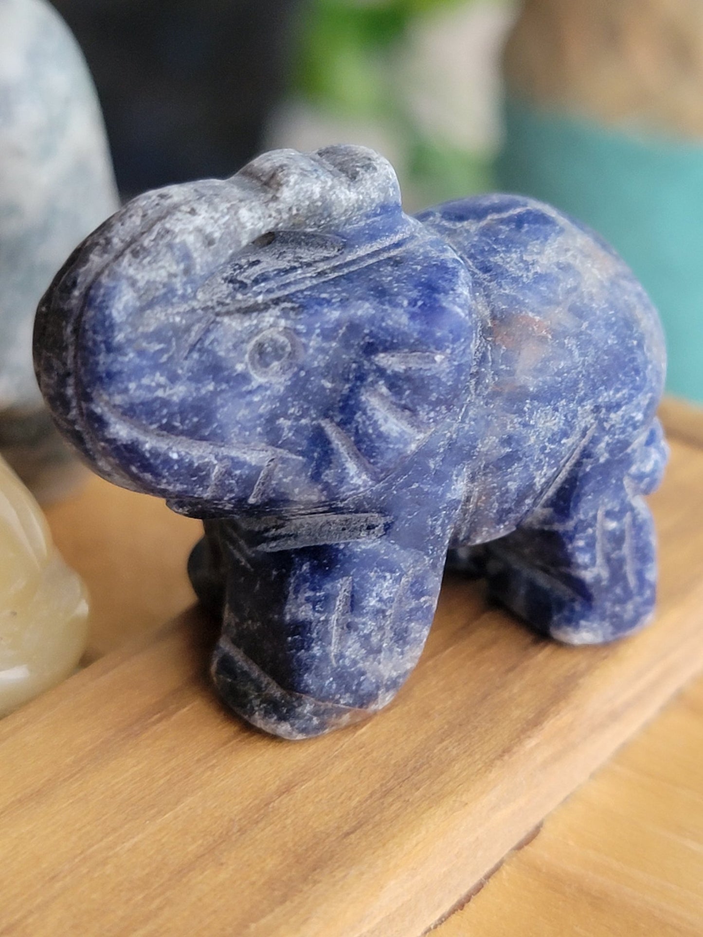 Stone Animal Carvings - Smash's Stashes
