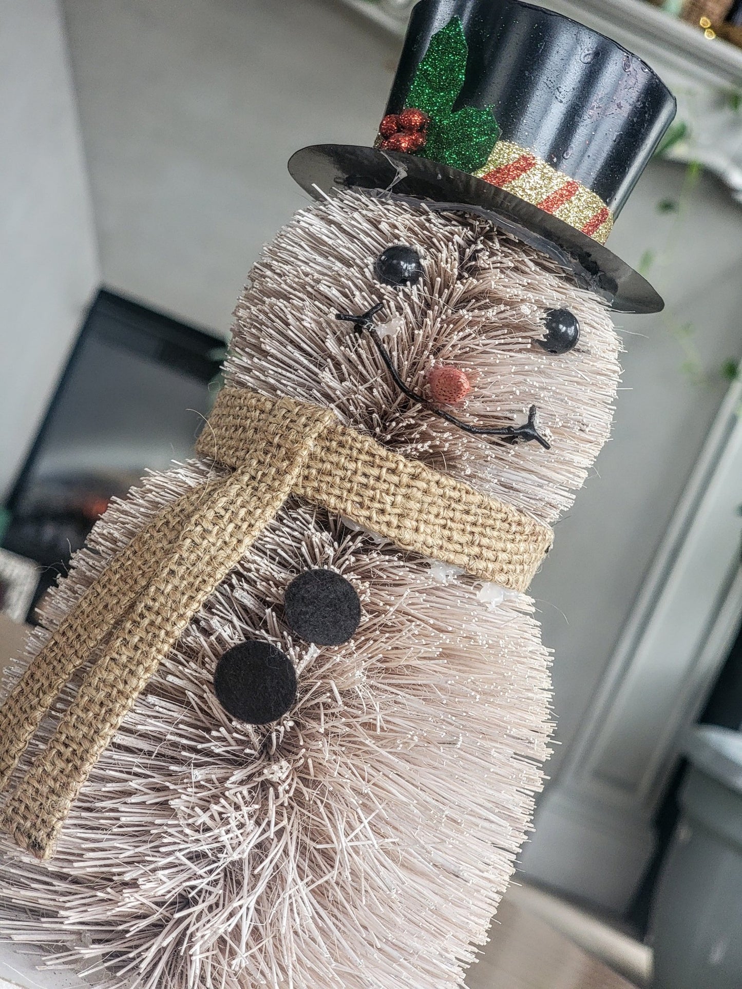 Straw Snowman - Smash's Stashes