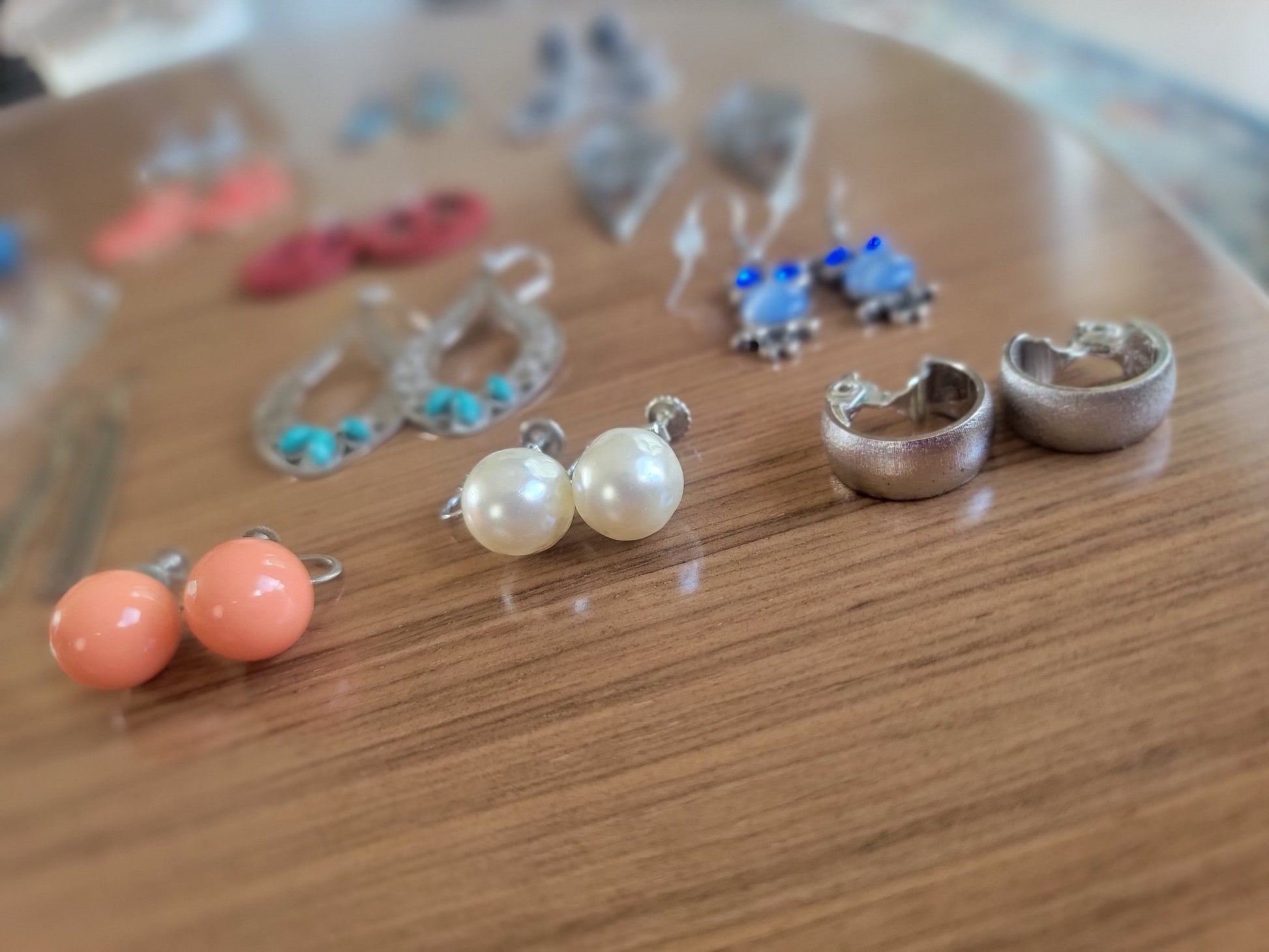 Vintage Earrings - Smash's Stashes