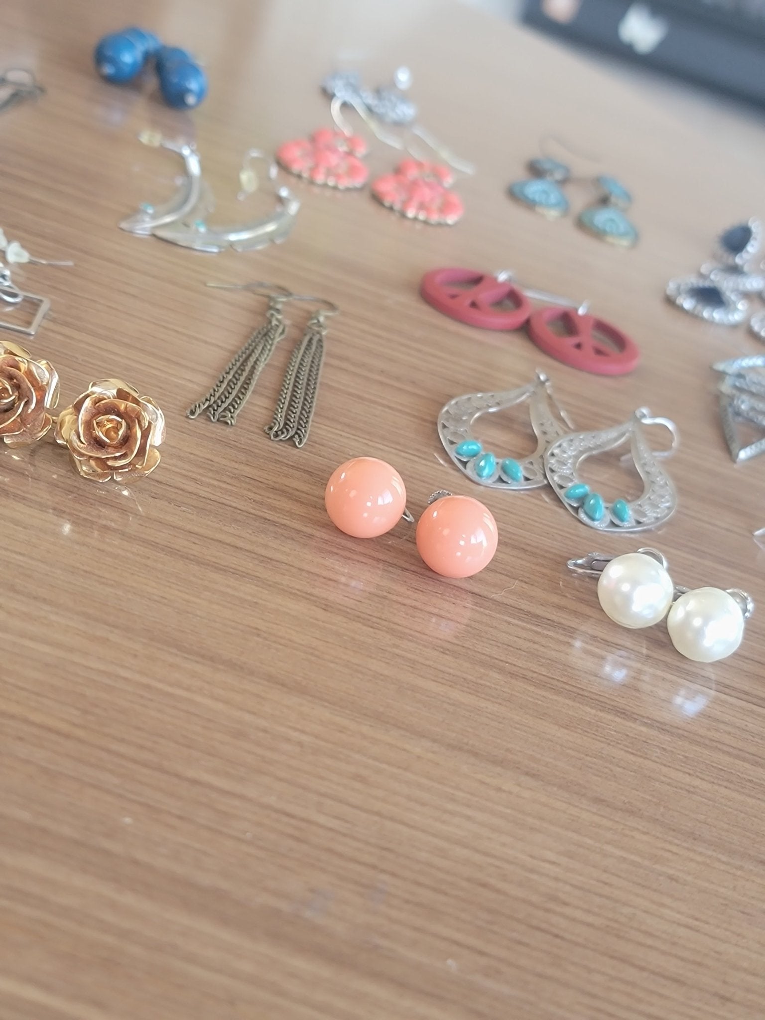 Vintage Earrings - Smash's Stashes