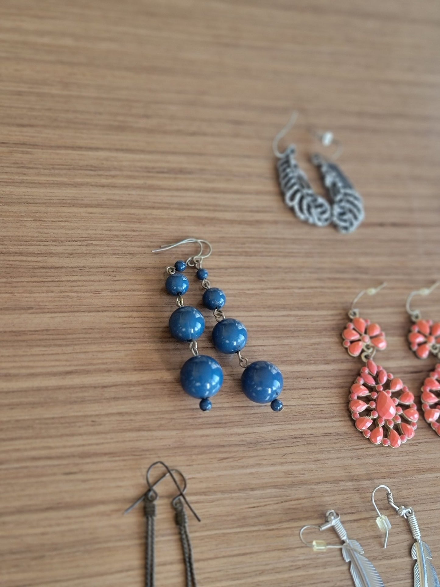 Vintage Earrings - Smash's Stashes