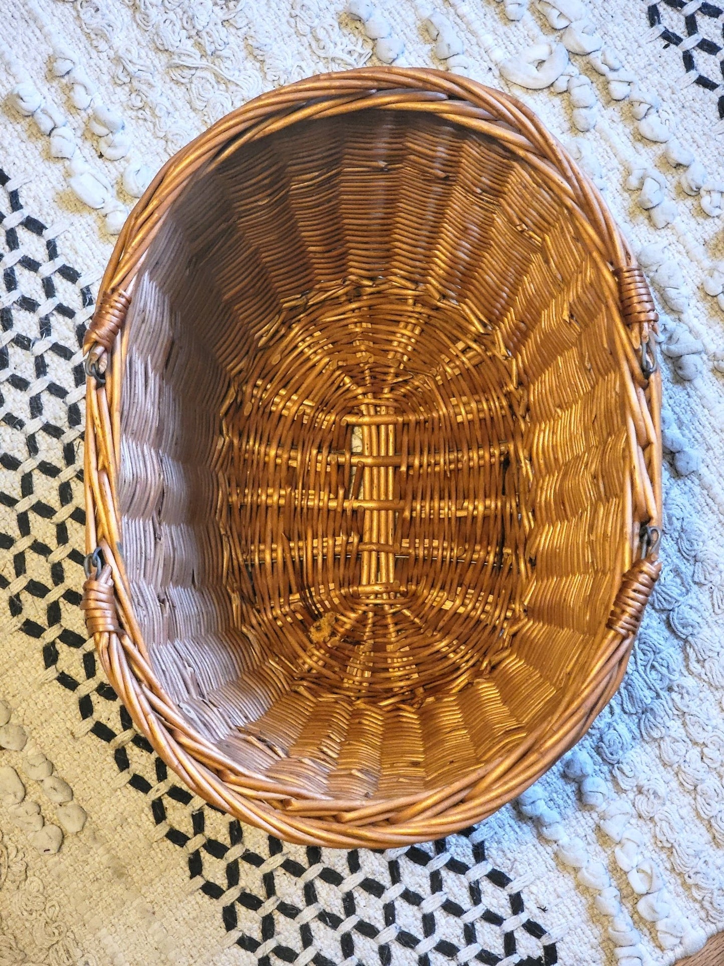 Wicker Blanket Basket - Smash's Stashes