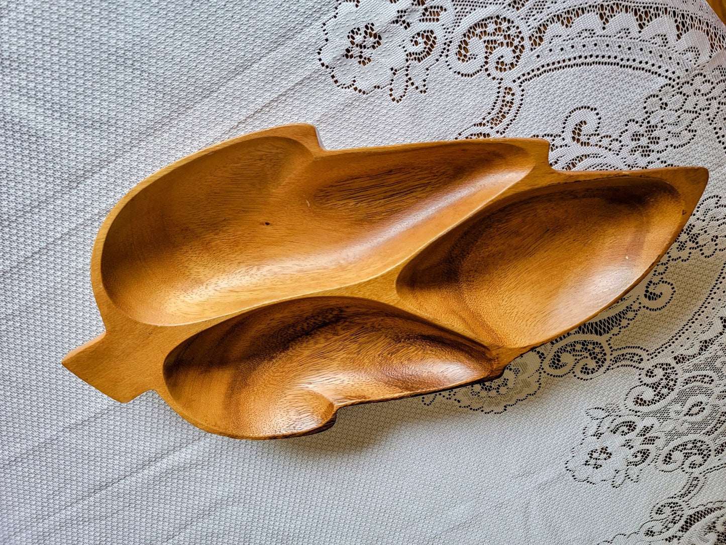 Wooden Leaf Monkey Pod Tray - Smash's Stashes