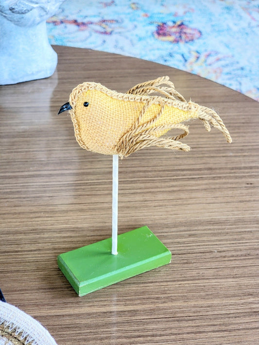 Yellow Yarn Bird - Smash's Stashes