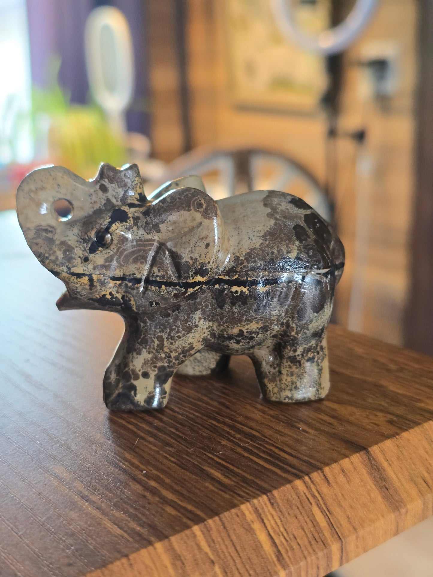 Picture Jasper Elephants