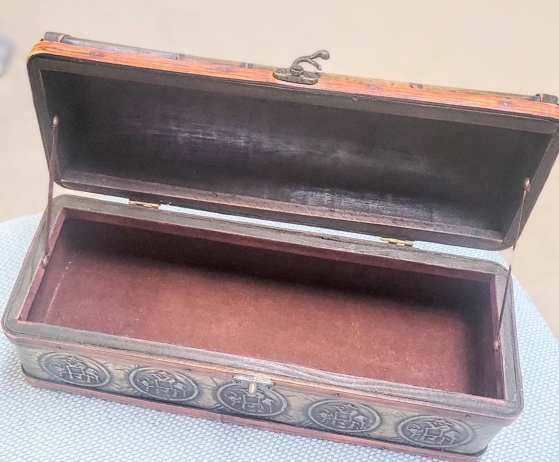 Chinese Amulet Treasure Box - Smash's Stashes