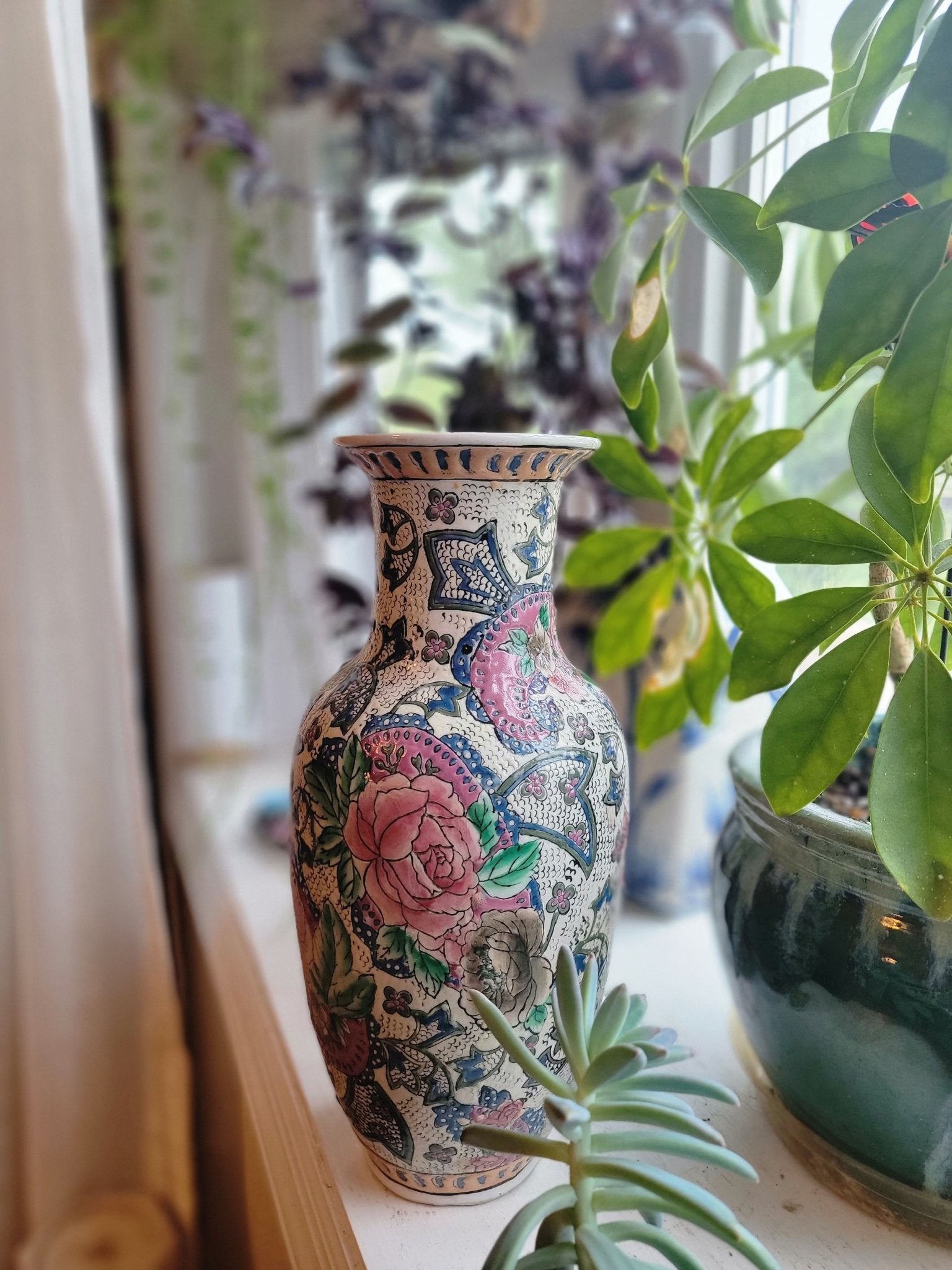 Handcrafted Floral Chinese Vase - Smash's Stashes