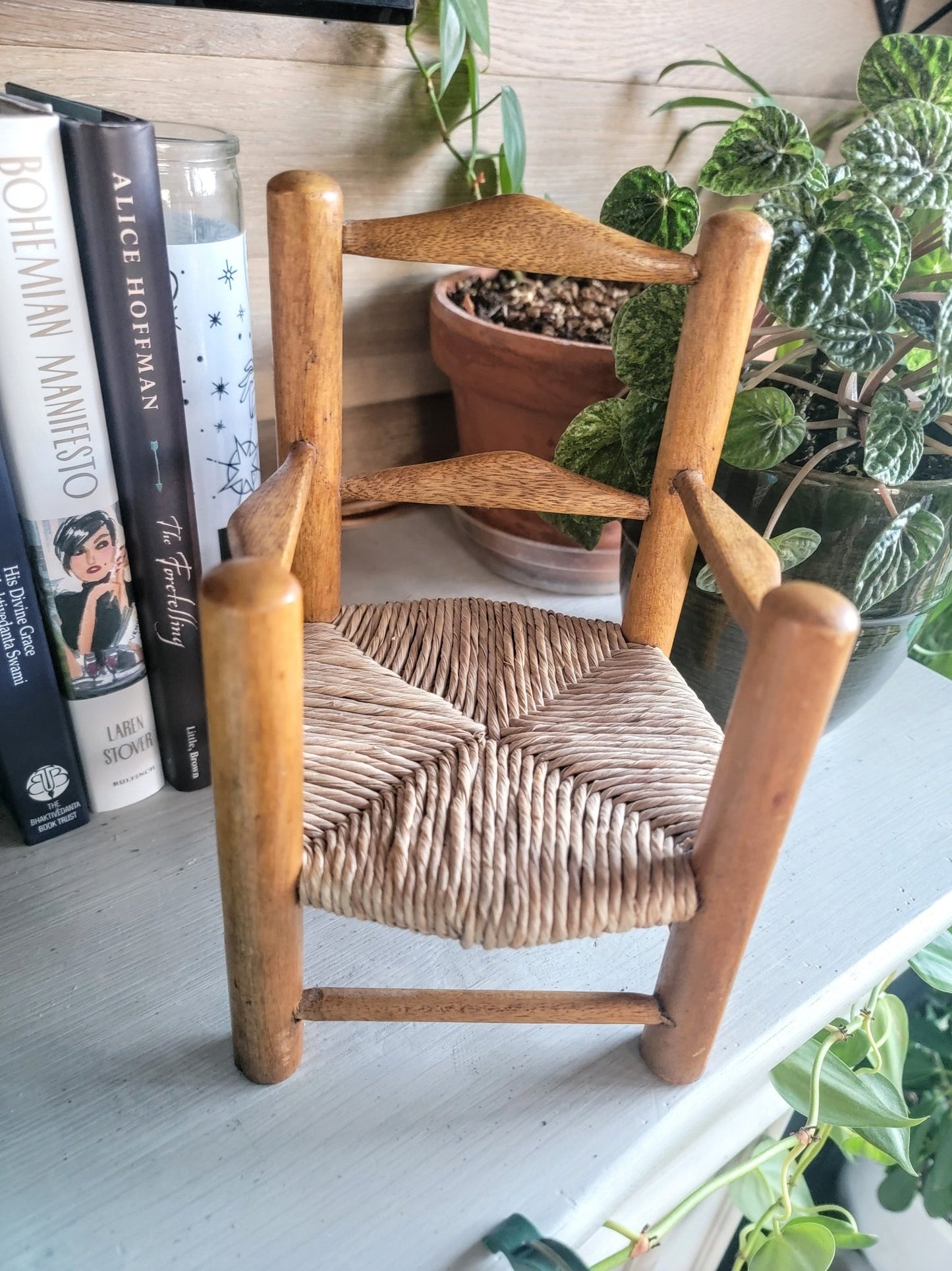 Mini Wooden Chair - Smash's Stashes